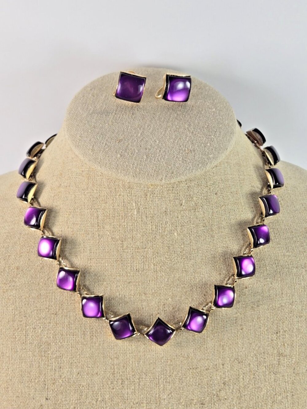 Vintage MCM Necklace And Screwback Earrings Set Purple Moonglow Lucite 1950s 60s